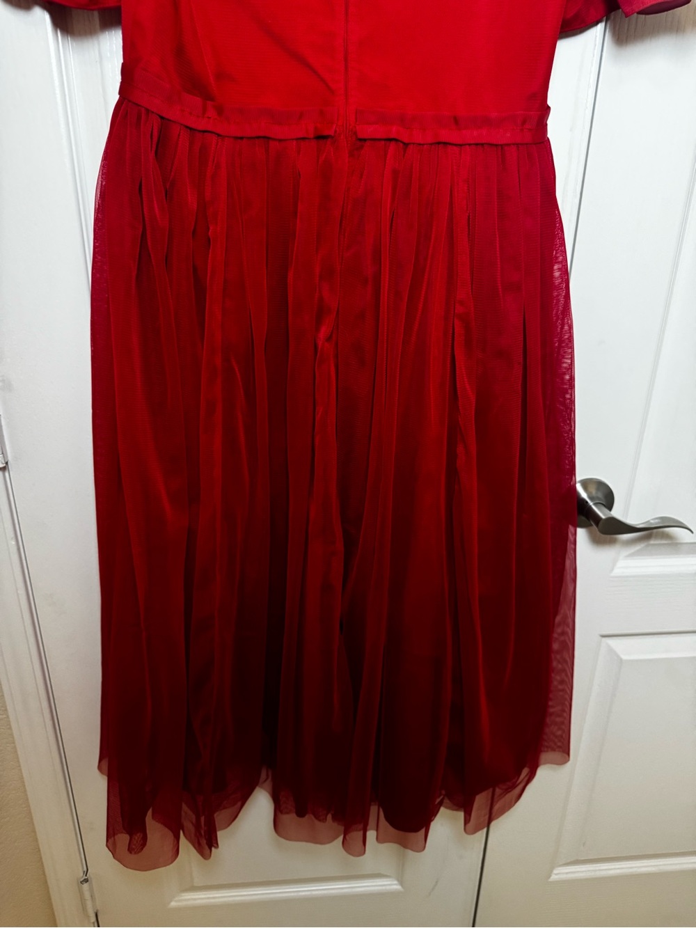 ‼️SALE Ivy City Co Red Ballerina Tulle Midi Dress Puff Sleeve  Neckline Formal - Picture 6 of 9